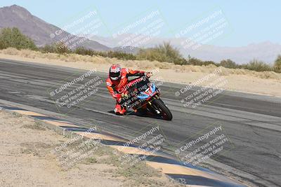 media/Dec-01-2025-Moto Forza (Mon) [[2daa91e15f]]/1-Advanced Group/Session 4 (Turn 10 Inside)/